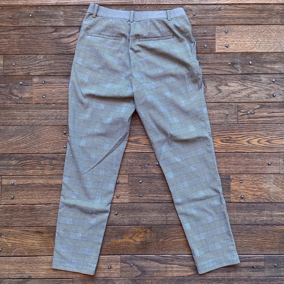 UNIQLO grey plaid pants - Picture 3 of 4